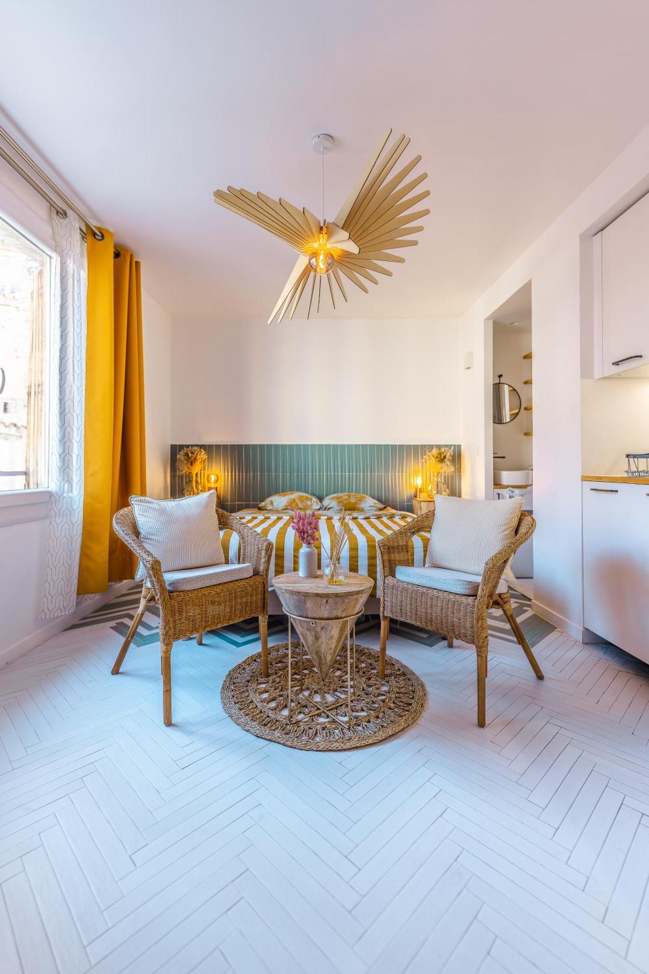 Apartament Le Saint Charles Marsylia Zewnętrze zdjęcie
